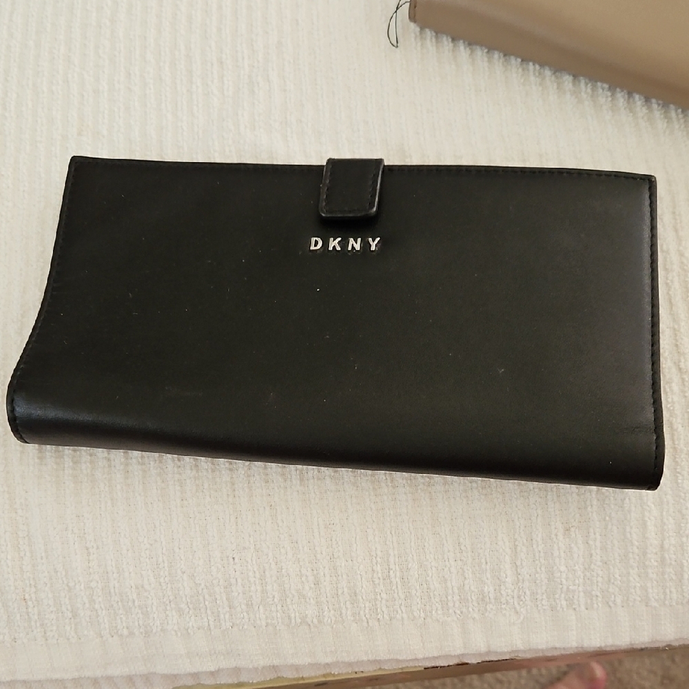 DKNY Black Leather Wallet